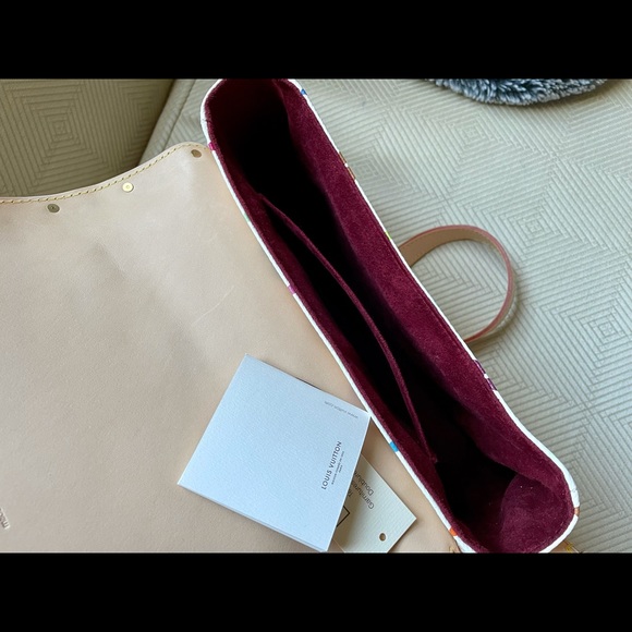 LV Takashi Murakami White Multicolor Sologne - Picture 7 of 8